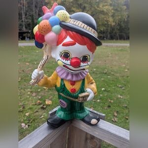 Vtg Ceramic Circus Clown Balloons Figurine Hand Painted Clown Lovers Item 12" H